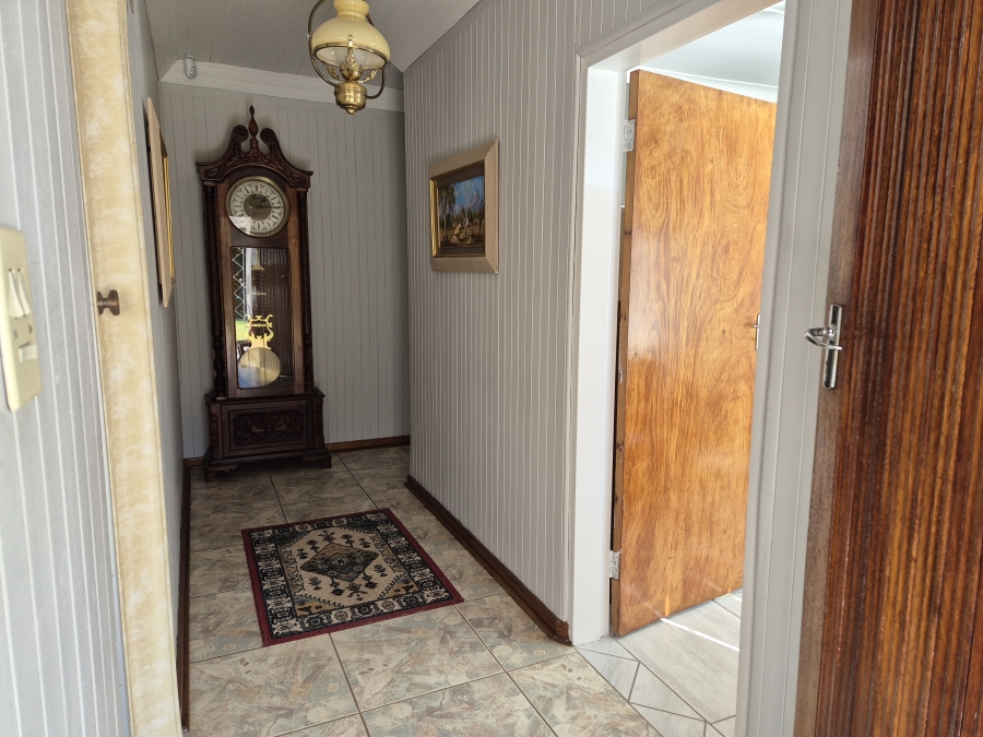 3 Bedroom Property for Sale in Flamwood North West